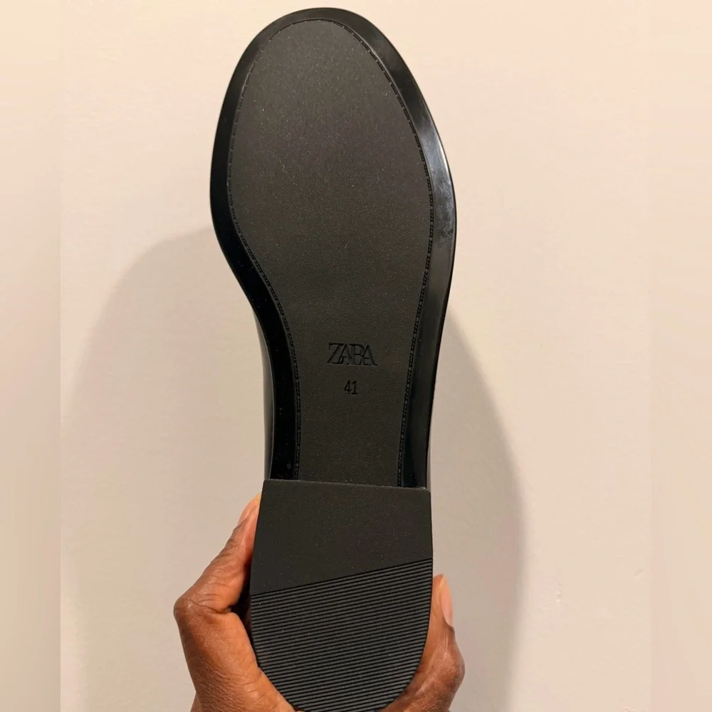 Zara NWT Black Soft Ruched Loafers | Size 10 - Modern Minimalist Flats